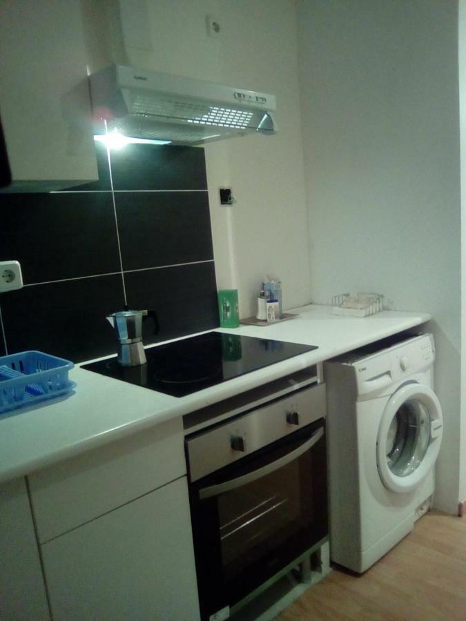 Apartamentos Pandiellos I 马德里 外观 照片